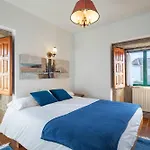Bed & Breakfast La Rectoral 3*
