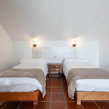 Casa Rectoral 別荘 トゥイ