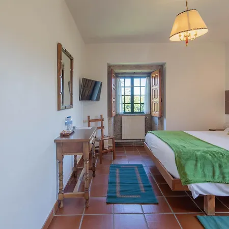 Casa Rectoral 別荘 トゥイ