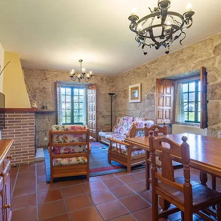 別荘 Casa Rectoral トゥイ