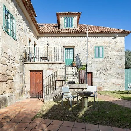 Casa Rectoral * Tui